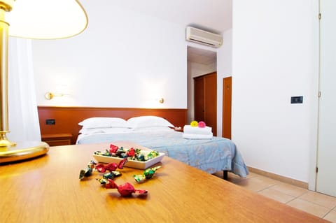 Superior Room | In-room safe, free WiFi, bed sheets