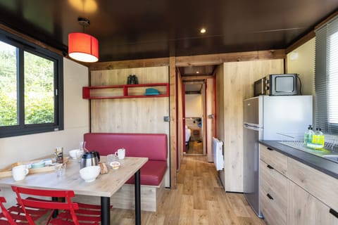 Chalet | Living area