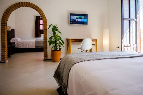 Superior Studio Suite | Free WiFi, bed sheets