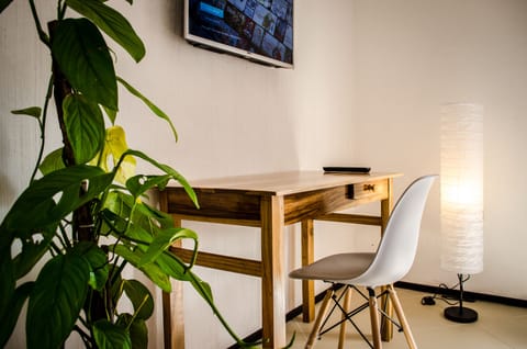 Superior Studio Suite | Free WiFi, bed sheets