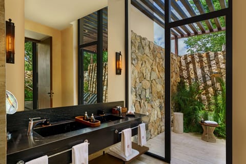 Itza Plunge Pool Suite - Double | Bathroom | Shower, rainfall showerhead, hair dryer, bathrobes