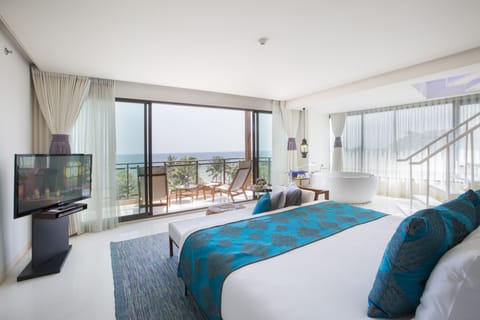 Celestial Suite In-Bedroom Jacuzzi | View from room