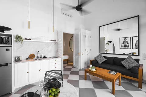 Honeymoon Villa, 1 Bedroom | Living area | 40-inch flat-screen TV with cable channels, Smart TV