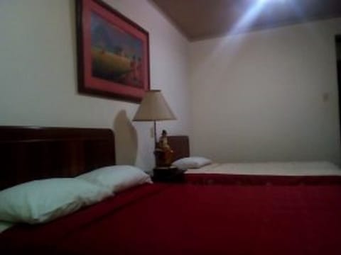 Twin Room, 2 Twin Beds | Minibar, free WiFi