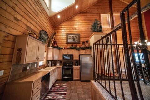 Family Cabin, 2 Bedrooms, Terrace | Private kitchen | Full-size fridge, oven, stovetop, dishwasher