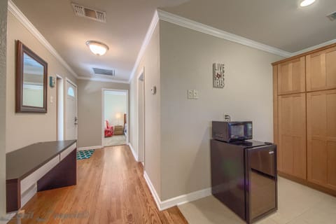 House, 1 Bedroom | Interior