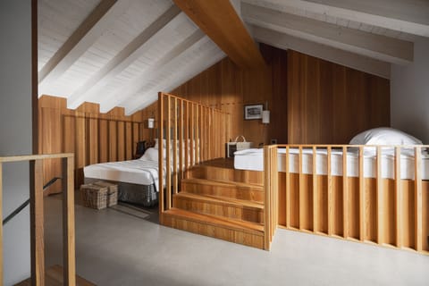 Design Duplex | Pillowtop beds, minibar, in-room safe, individually decorated