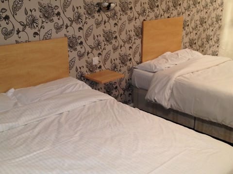 Twin Room, Ensuite | Free WiFi