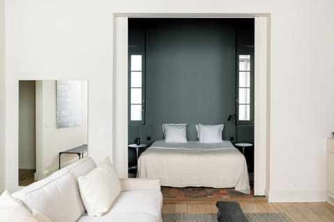 Julien Experience suite | Premium bedding, down comforters, minibar, in-room safe