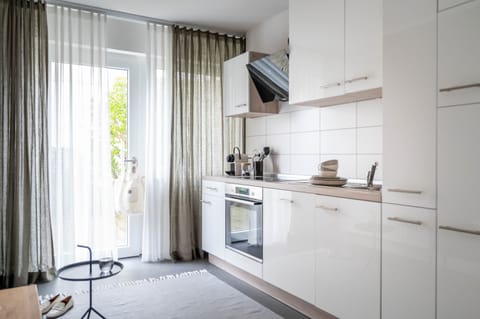 Apartment Nest (exklusive 75 EUR Reinigungsgebühr) | Private kitchen | Highchair