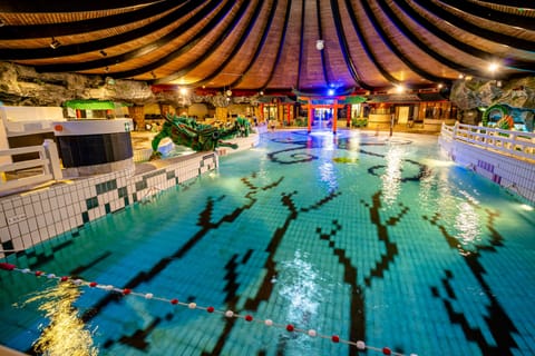 3 indoor pools, outdoor pool