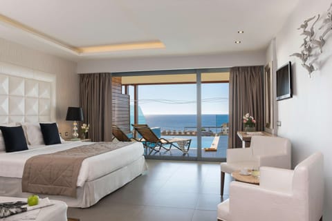 Junior Suite, Private Pool, Sea View (Superior) | Premium bedding, down comforters, minibar, in-room safe