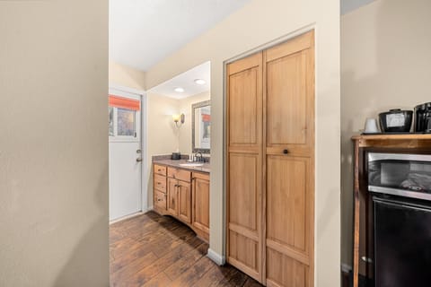 Pillowtop beds, blackout drapes, iron/ironing board, free WiFi