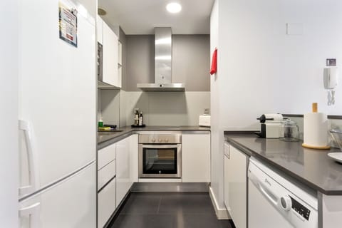 Standard Suite, 1 Bedroom | Private kitchen | Full-size fridge, microwave, oven, stovetop