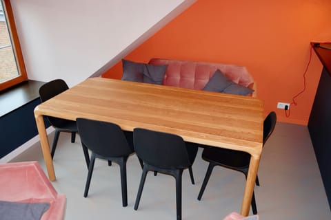 Superior Apartment, Private Bathroom, Garden View (Halledet) | Restaurant