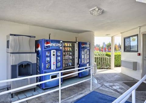 Vending machine