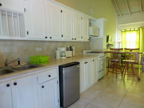 Villa, 2 Bedrooms, Ocean View | Private kitchen | Coffee/tea maker, electric kettle