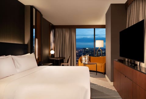 Grand Suite, 1 King Bed, Corner | Premium bedding, in-room safe, desk, laptop workspace