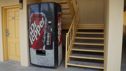 Vending machine