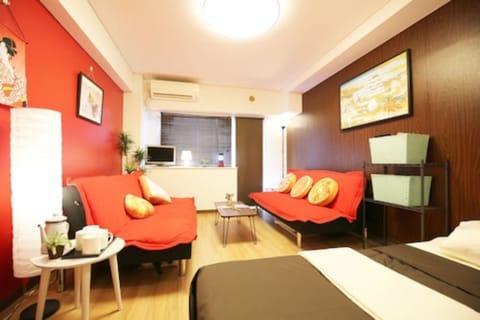 Apartment | Living area | Flat-screen TV