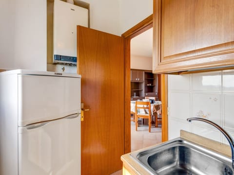 Apartment | Private kitchen | Electric kettle, highchair