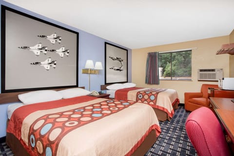 Room, 2 Queen Beds, Non Smoking | 1 bedroom, down comforters, Select Comfort beds, in-room safe