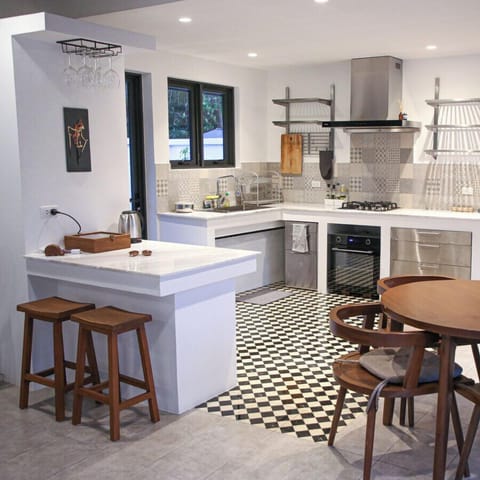 Villa Kirana | Private kitchen | Coffee/tea maker, electric kettle