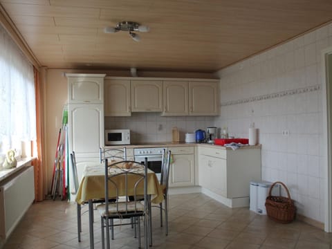 House | Private kitchen