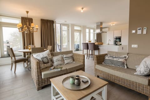 Apartment | Living room