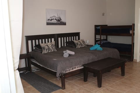 Family Twin Room, 1 Bedroom | Down comforters, desk, WiFi, bed sheets