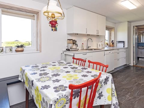 House | Private kitchen | Highchair