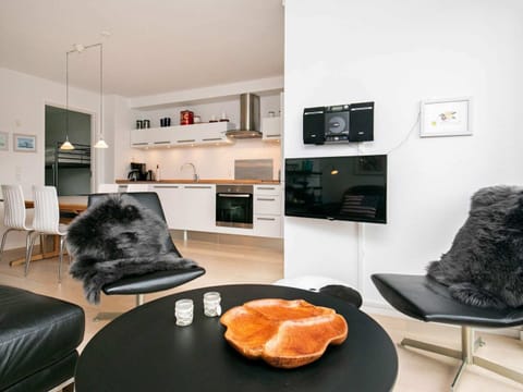 Apartment | Private kitchen | Highchair