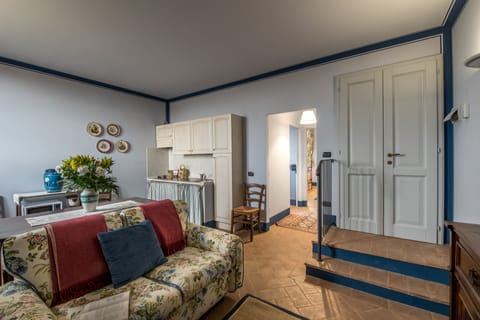 Standard Apartment, 1 Bedroom | Private kitchen | Mini-fridge, coffee/tea maker