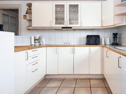 House | Private kitchen | Highchair