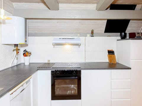 House | Private kitchen | Highchair