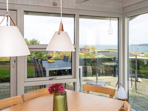 House | Dining