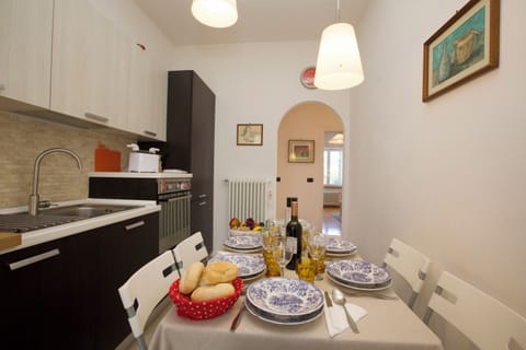 Family Apartment, 2 Bedrooms (Casa Andreas & Corinna) | Dining