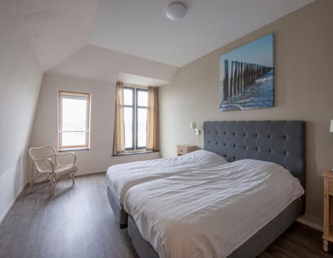 Apartment | 3 bedrooms, individually furnished, bed sheets