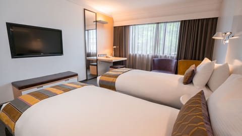 Superior Twin Room | Premium bedding, minibar, in-room safe, desk