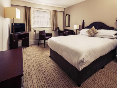 Classic Room, 1 Double Bed | Desk, iron/ironing board, travel crib, free WiFi