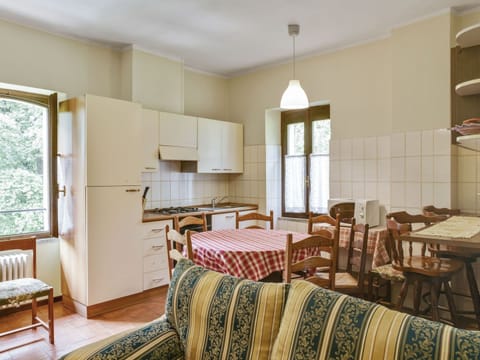 House | 1 bedroom, individually furnished, WiFi, bed sheets