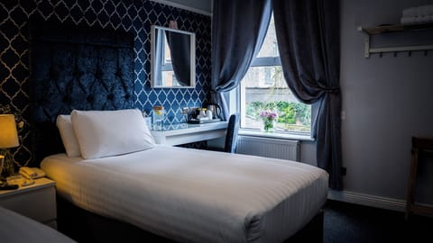 Standard Single Room, 1 Twin Bed | In-room safe, desk, free WiFi, bed sheets