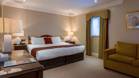 Double Room | In-room safe, desk, iron/ironing board, free WiFi