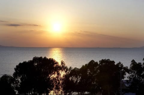 Senior Suite, 2 Bedrooms, Sea View | Premium bedding, in-room safe, desk, blackout drapes