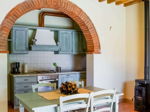 Apartment | Private kitchen | Dishwasher, coffee/tea maker, highchair