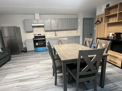 Family Suite, Multiple Beds, Non Smoking | Living area | 55-inch Smart TV with cable channels