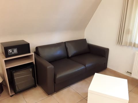 Down comforters, minibar, desk, blackout drapes