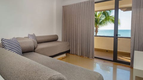 Family Suite, 1 Bedroom | In-room safe, blackout drapes, iron/ironing board, free WiFi