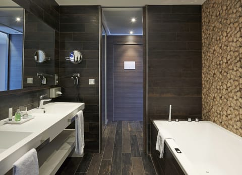 Superior Room (New Style) | Bathroom | Eco-friendly toiletries, hair dryer, towels, soap