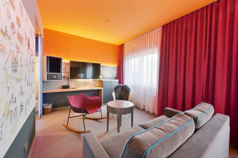 Junior Suite, 1 Bedroom | 1 bedroom, premium bedding, in-room safe, individually decorated